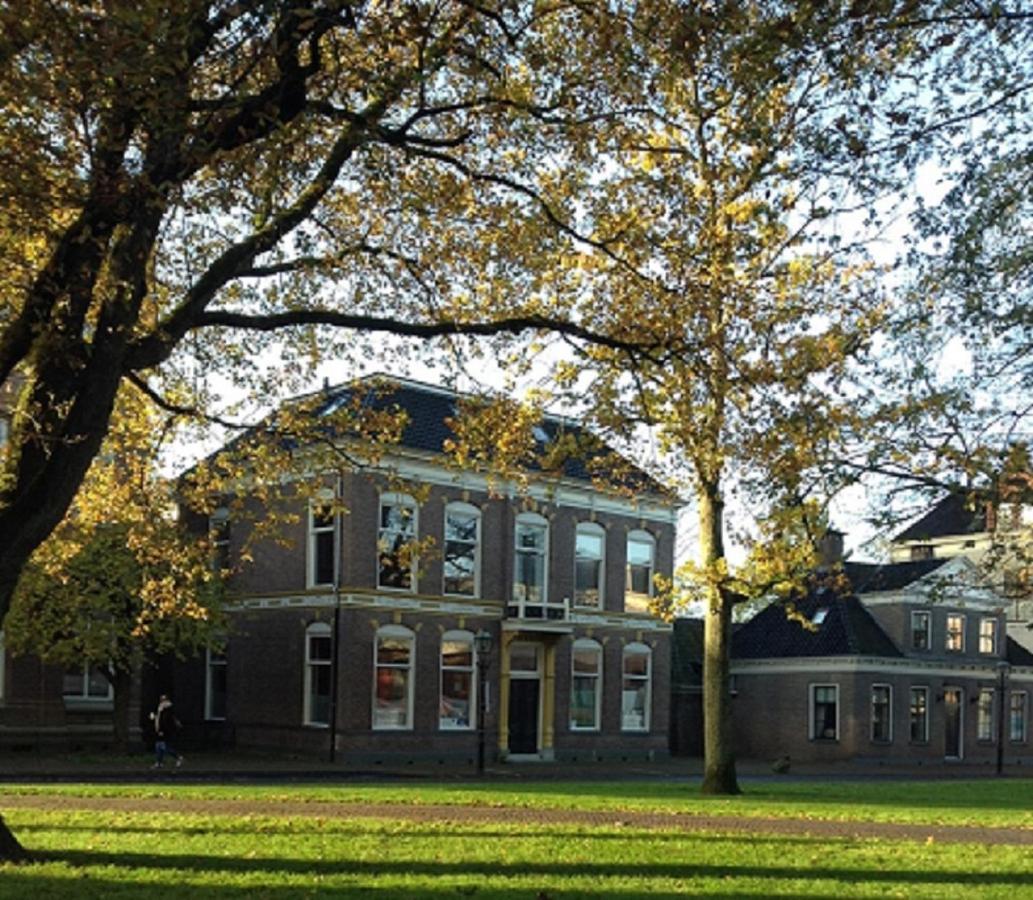 "In De Kloosterhof" Gratis Prive Parkeren Bed & Breakfast Assen Bagian luar foto