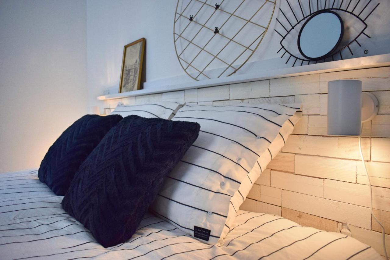 "In De Kloosterhof" Gratis Prive Parkeren Bed & Breakfast Assen Bagian luar foto