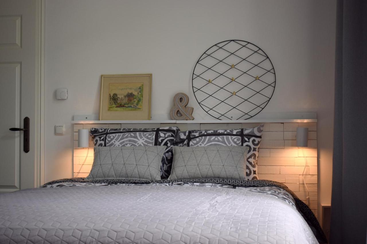 "In De Kloosterhof" Gratis Prive Parkeren Bed & Breakfast Assen Bagian luar foto